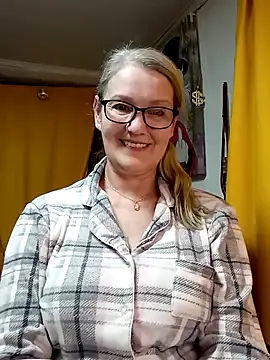 irinamaux: απευθείας συνομιλία ΧΧΧ