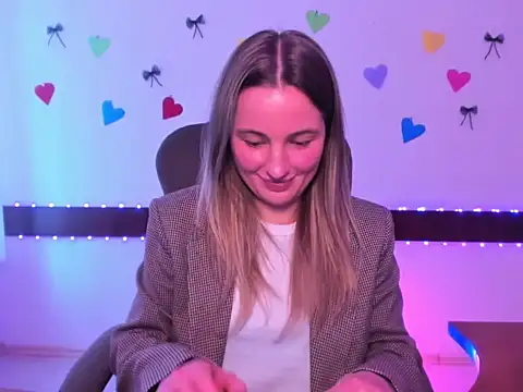 Mila-moon: απευθείας συνομιλία ΧΧΧ