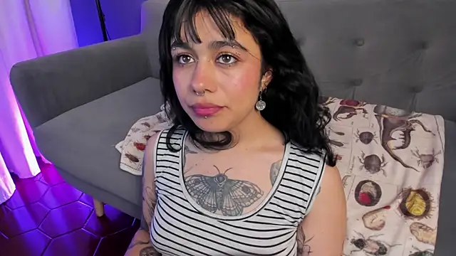 flower_smith_'s Live XXX Chat