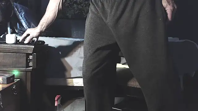 Živý XXX chat Tommy_Love23