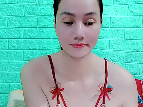 MinzLy99 Chat XXX in diretta