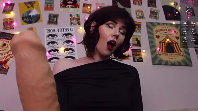 Luna_Blake: απευθείας συνομιλία ΧΧΧ