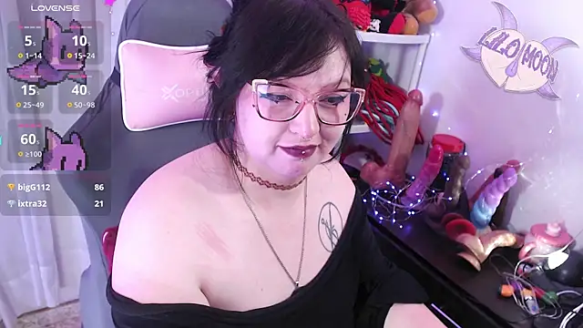 Živý XXX chat LiloMoon69