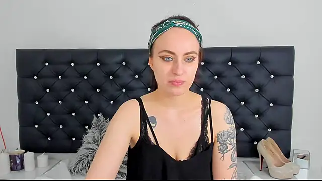 RubyBigBoobs' Live XXX Chat