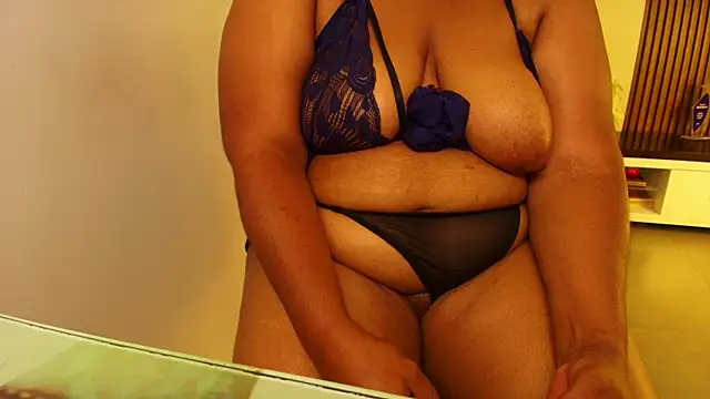 Astrid_Black's Live XXX Chat