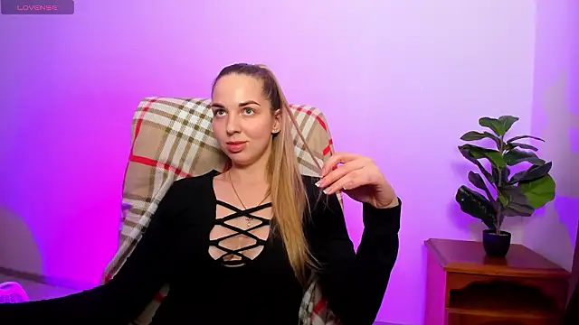 Show modela Alexandracandy na web-kameri