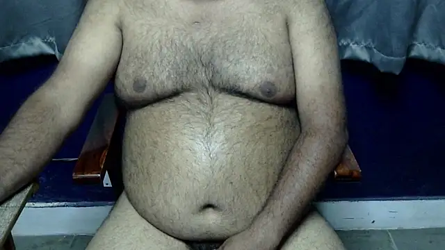 Pokazy przed kamerką – hairysubcub_70