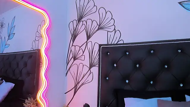 Sweet_Ariadna_ Chat XXX in diretta