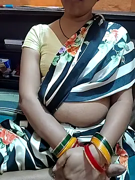 O_My_GoodnesS Adlı Modelin Canlı XXX Sohbeti