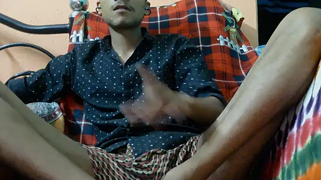 Chat XXX en directo de Ethan_Indian