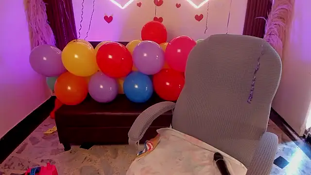 lunaalynch: онлайн-секс-чат