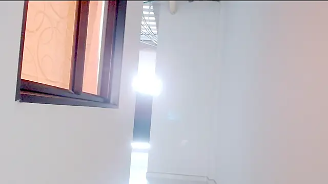 eladyrous98's Live XXX Chat