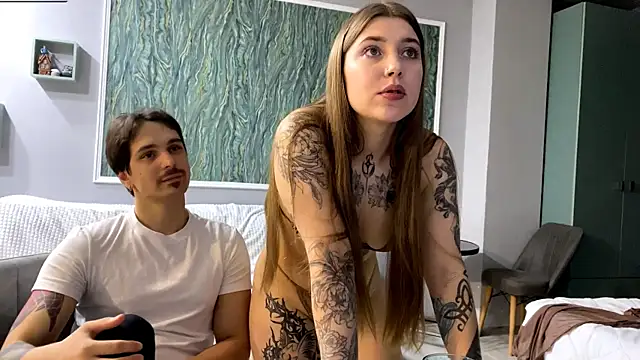 Miley_and_Michael Chat XXX in diretta