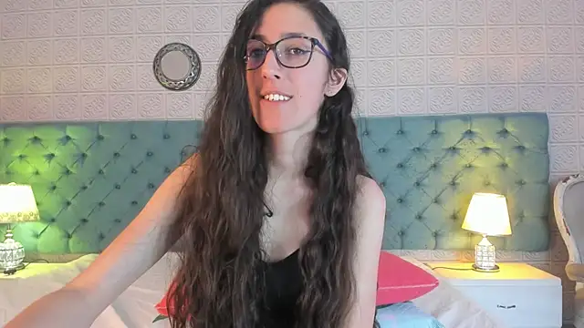 GirafMusic's Live XXX Chat