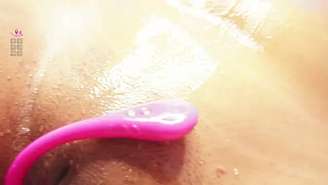 EloiseSweetxx's Live XXX Chat