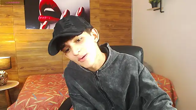 Michaelkoiv's Live XXX Chat