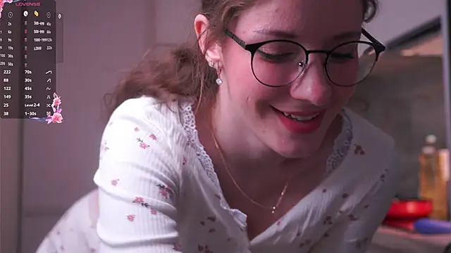 KarmenRasey 现场XXX聊天