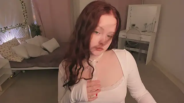 Yennefer__ Chat XXX in diretta