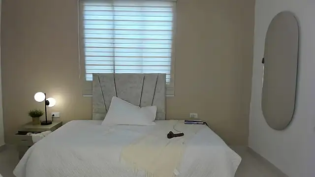 Shelsy_joys 现场XXX聊天