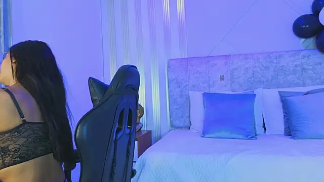 j_belle_: онлайн-секс-чат