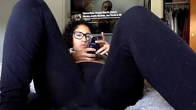 دردشة LatinaLoka الجنسية المباشرة