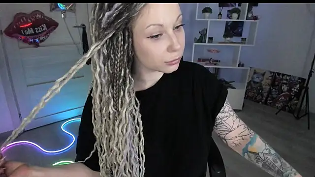 HoneySallyMoore Chat XXX live