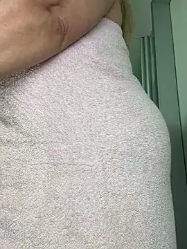 x_elena_x's Live XXX Chat