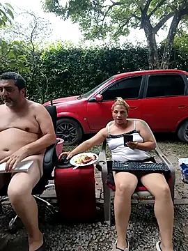 hotandfierylatinos2023 即時 XXX 聊天