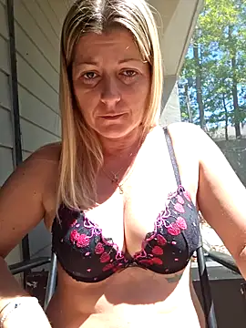 NikkiBlisss: απευθείας συνομιλία ΧΧΧ