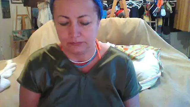 MariaAnaSunshine 即時 XXX 聊天