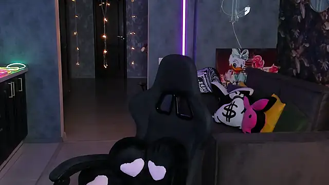 Blckmirrorr Chat XXX in diretta