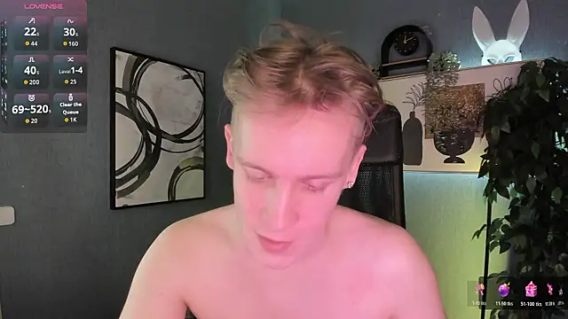 XXX chat uživo modela AlexxSweet