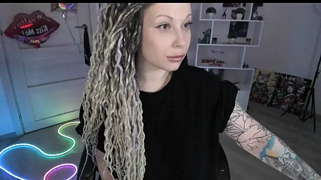 دردشة HoneySallyMoore الجنسية المباشرة