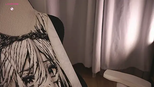 ElvenQueen's Live XXX Chat