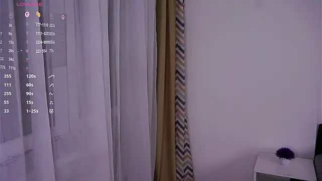 XXX chat uživo modela CleotildePiel