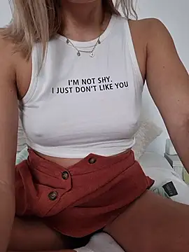 SexyErola27 Adlı Modelin Web Kamerası Şovu