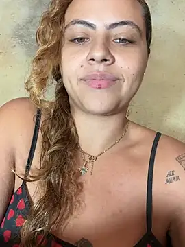 Chloe_Leaozinho Webcamshow