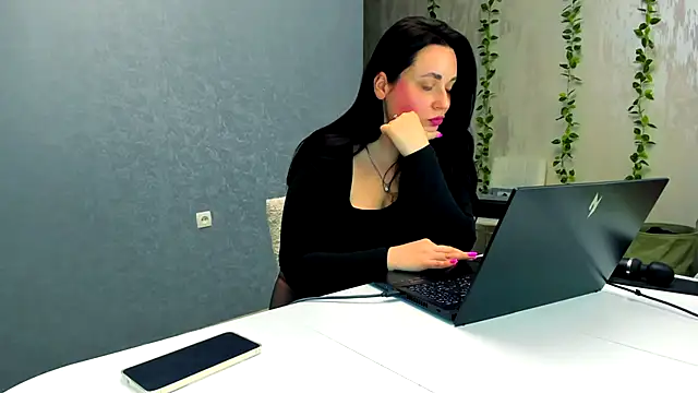 Živý XXX chat Yesss_Lilith