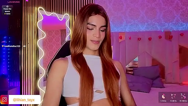 LIHIAN_TAY Show in webcam