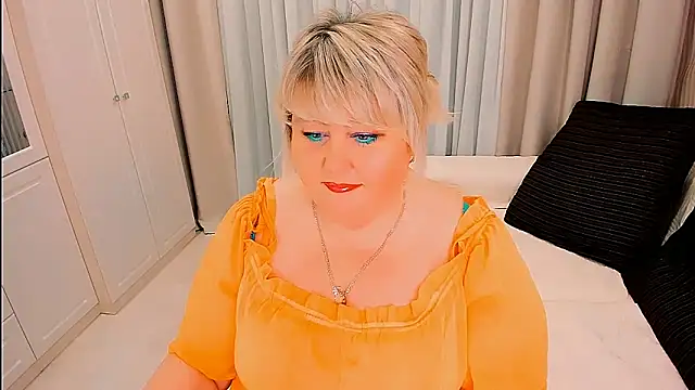 BIGTITSBBW Adlı Modelin Canlı XXX Sohbeti