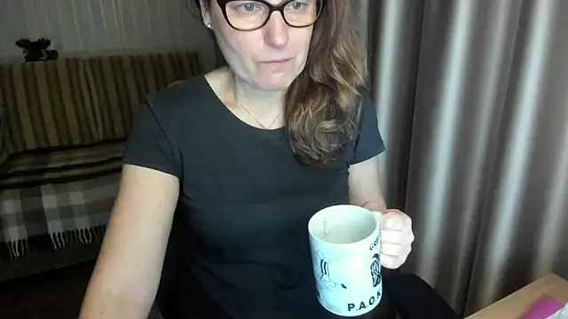 lauraoven's Live XXX Chat