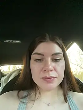 Chat +18 de EllyNora ao vivo