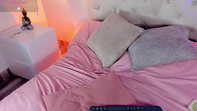 Little_Angelica18 现场XXX聊天