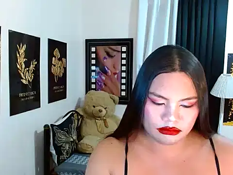 TSbrianaHugeCock webcam show