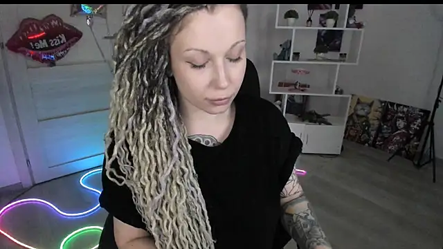 Chat XXX ao vivo de HoneySallyMoore