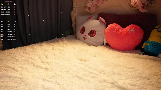 EdlinAlliston Live XXX-Chat