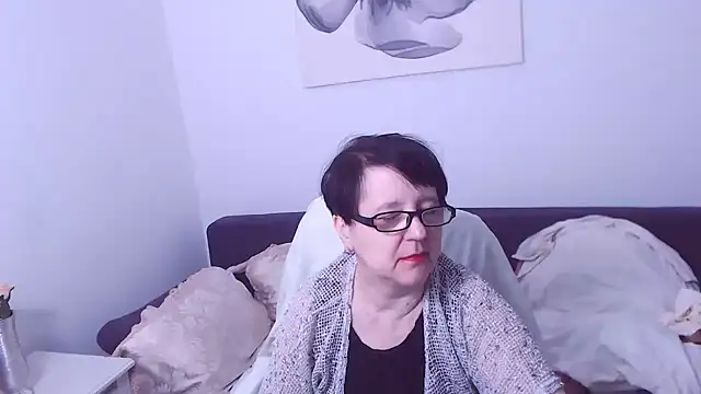 ChristaRose Adlı Modelin Canlı XXX Sohbeti