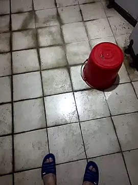 huzi518 在線直播表演