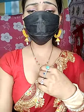 CUTI-NAINA webkamerás műsora