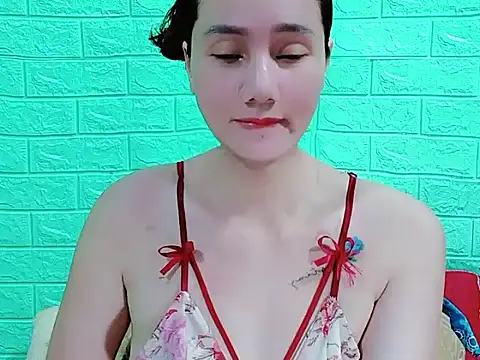 MinzLy99のライブXXXチャット